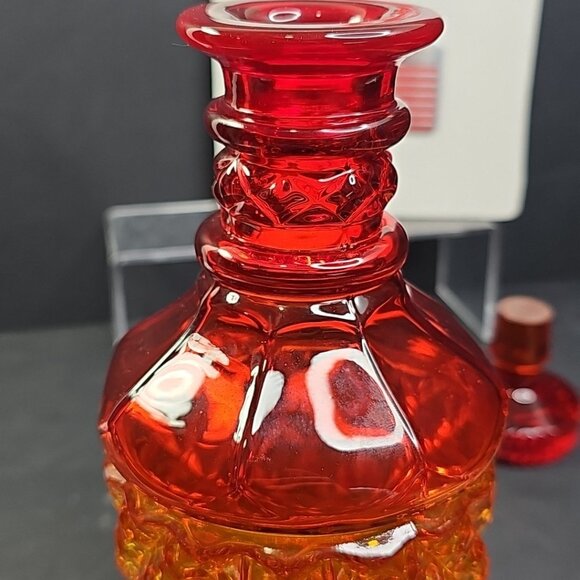 Cadmium Glass Yesteryear Decanter Amberina 10.25” With Stopper Stunning UV REACT - Picture 13 of 16